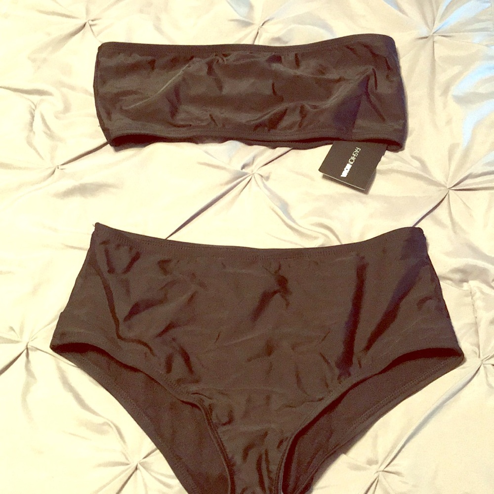 Fashion Nova two piece swimsuit brand new!